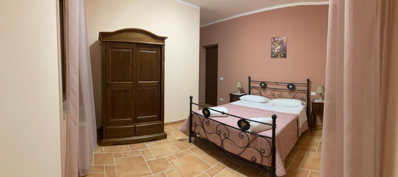 Agriturismo Tenuta Della Madama Venticano Eksteriør bilde